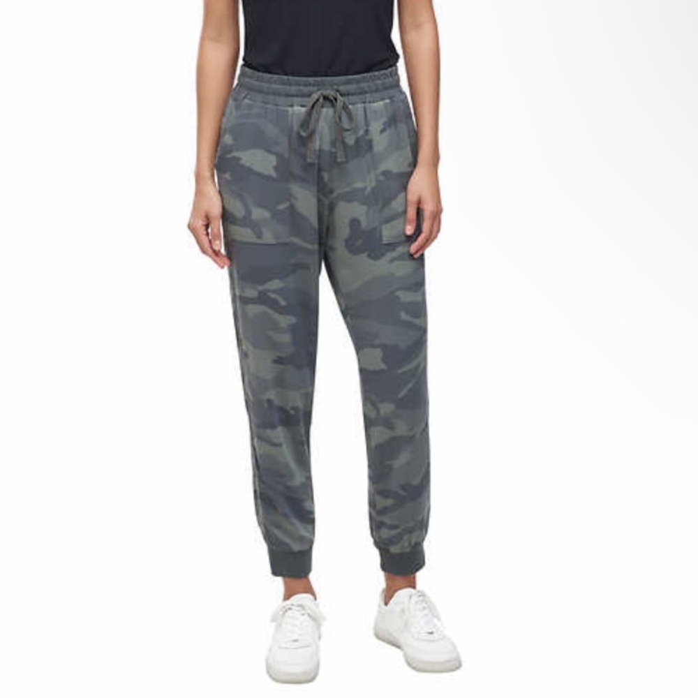 Splendid Women’s Jogger